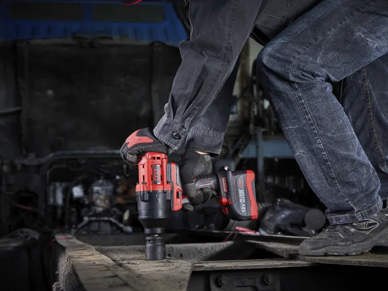 3/4" Dr. BL Cordless Impact Wrench