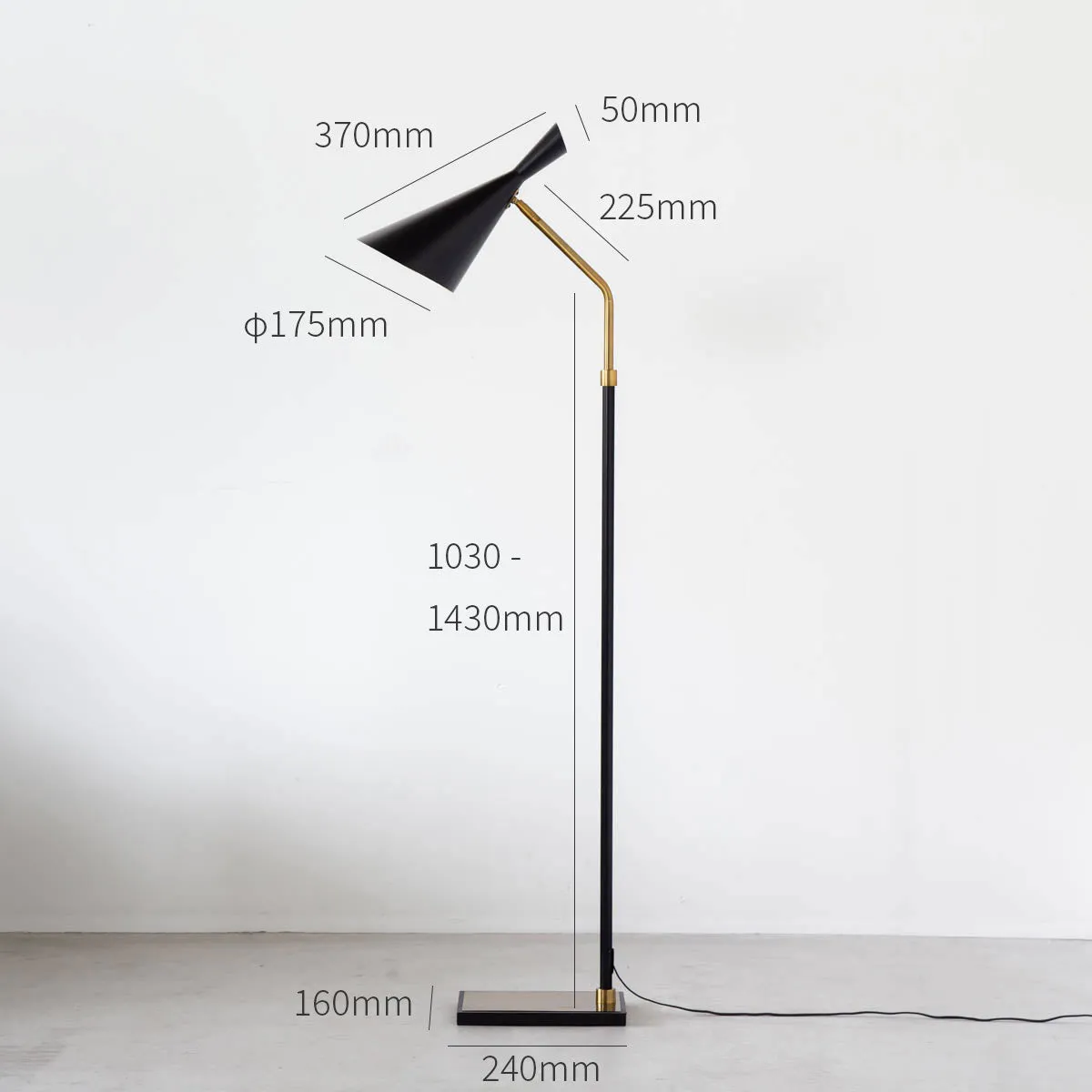 Black × Gold　Nostalgic Floor Lamp