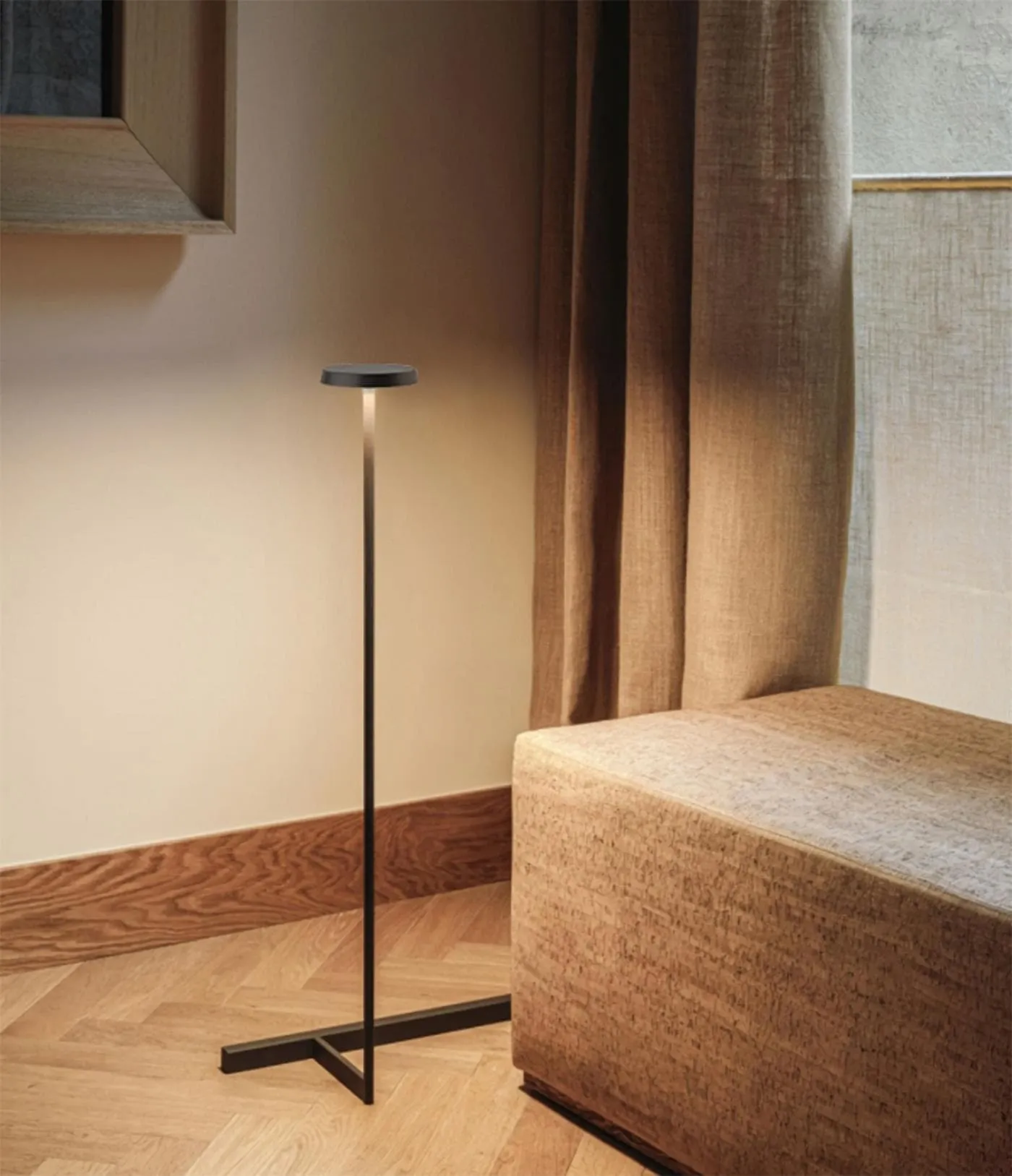 Flat Floor Lamp