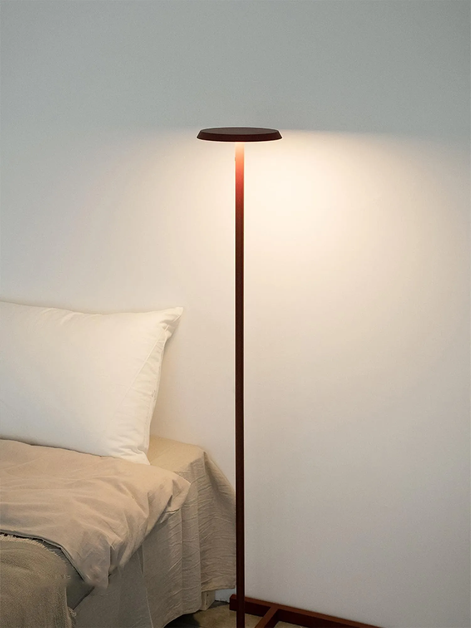 Flat Floor Lamp