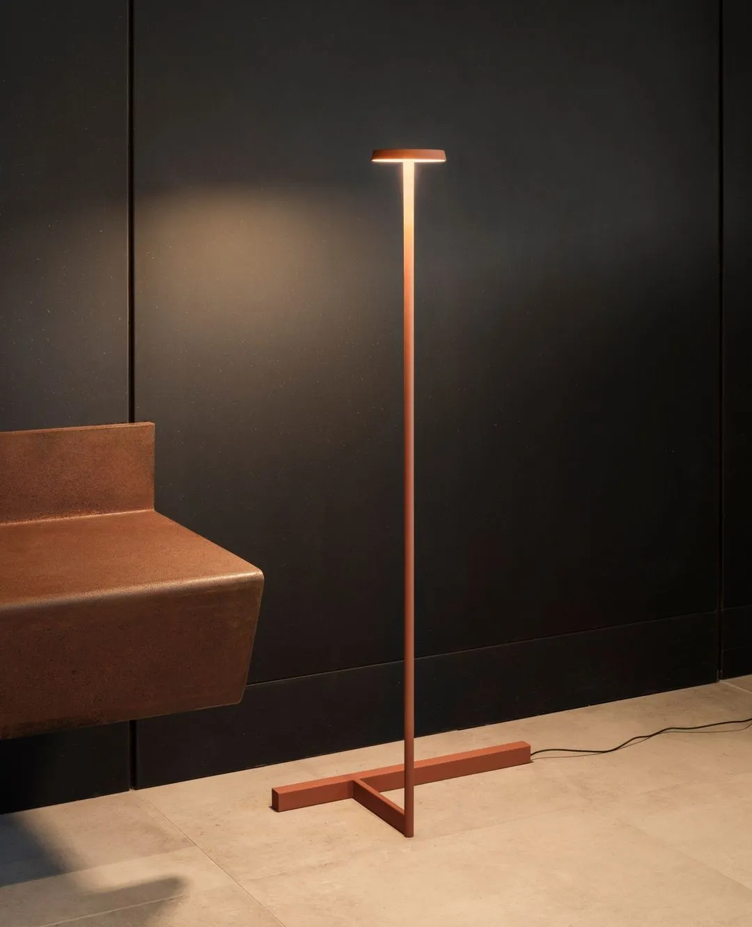 Flat Floor Lamp