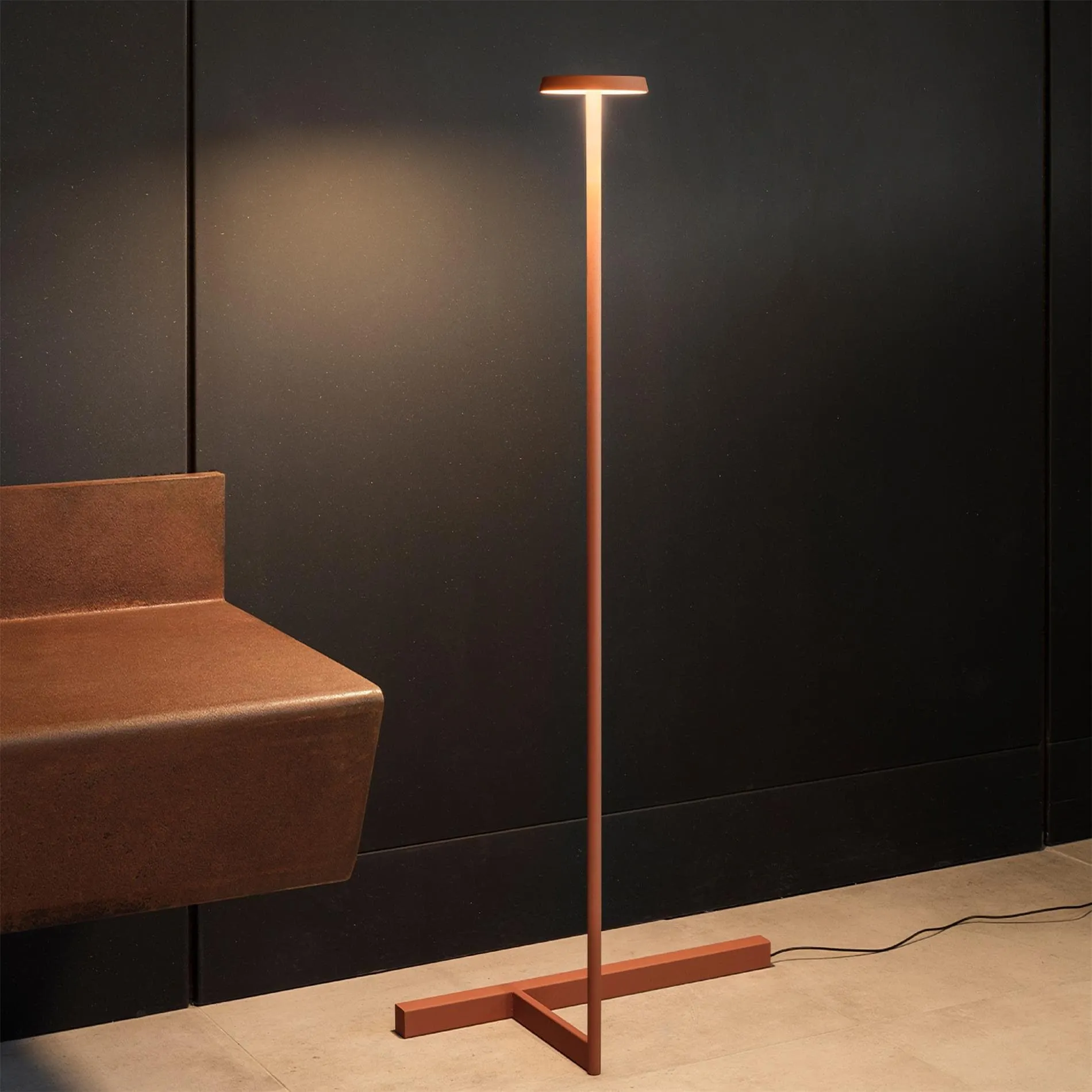 Flat Floor Lamp