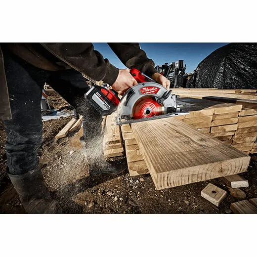 Milwaukee 2732-20 M18 FUEL™ 7-1/4" Circular Saw - Tool Only