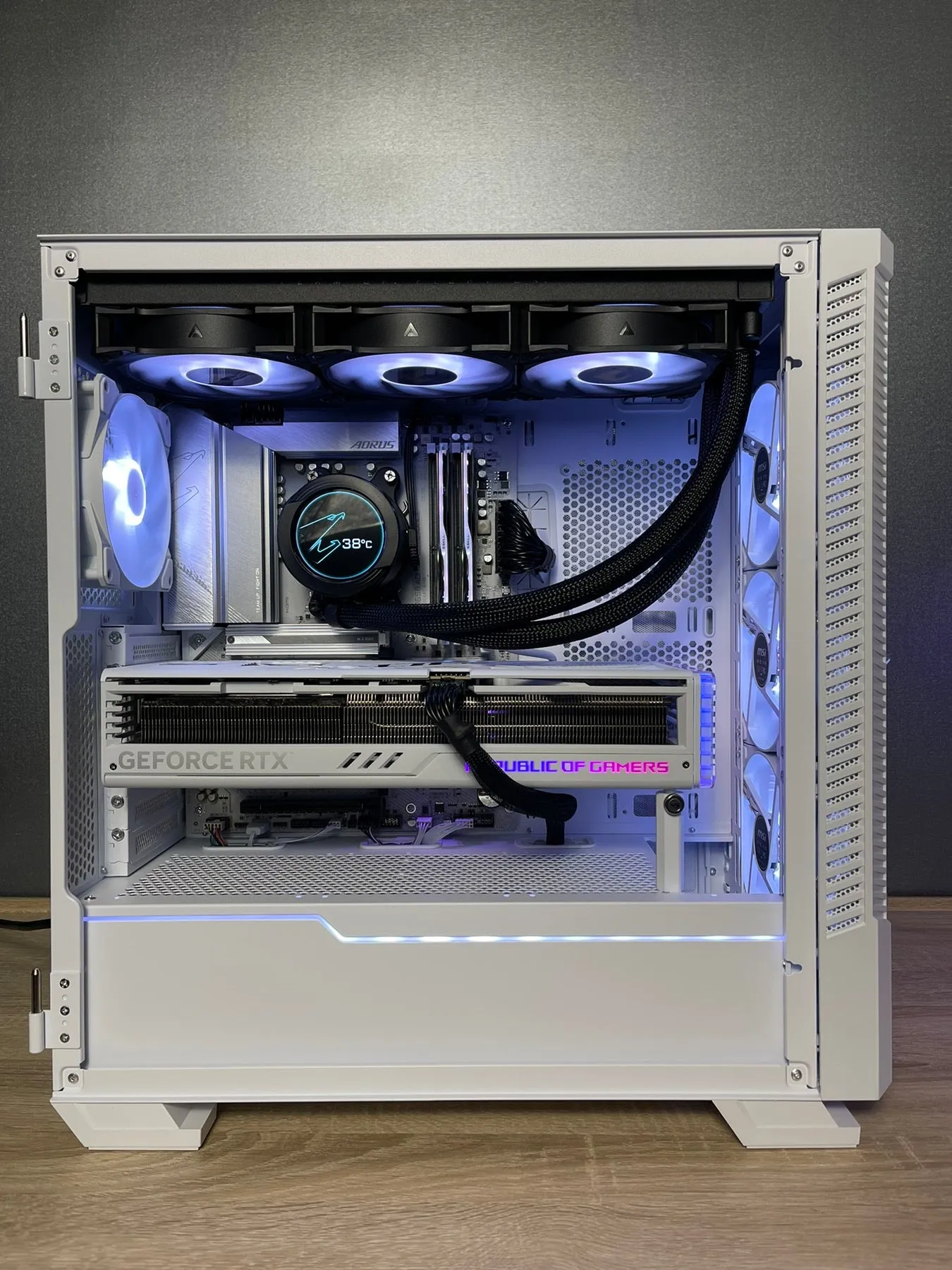 MSI PC Case MPG VELOX 100R White