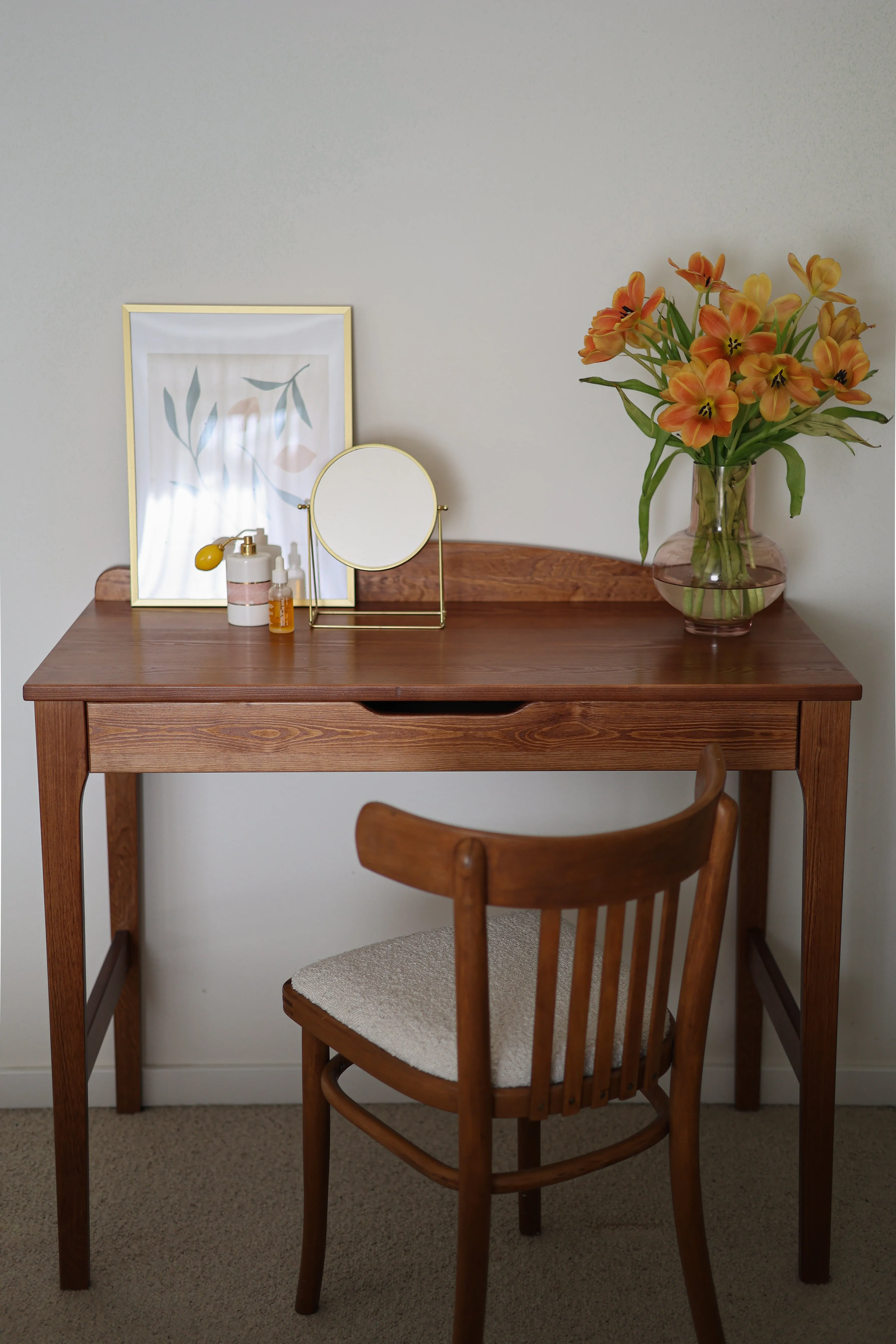 Noble Desk vintage with drawer