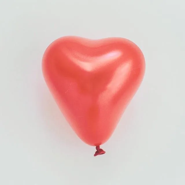 Tiny Heart Balloons - Red (5 Pack)