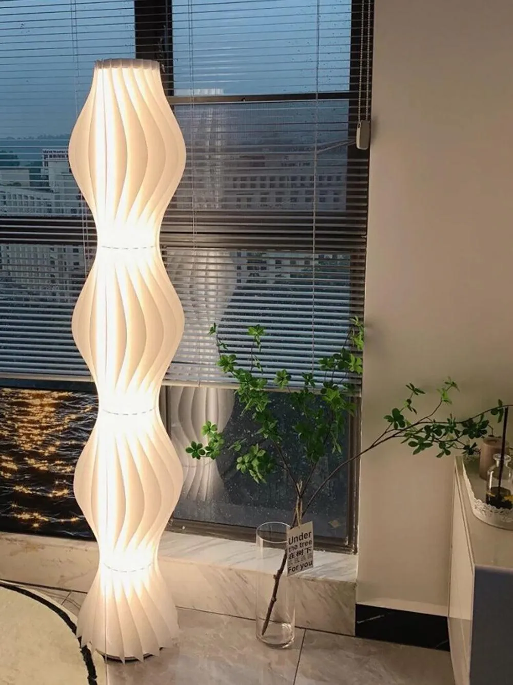 Vapor Floor Lamp